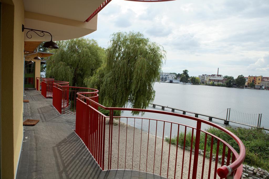 Hotel Seminar- Und Gaestehaus Flussbad Gartenstrasse Berlino